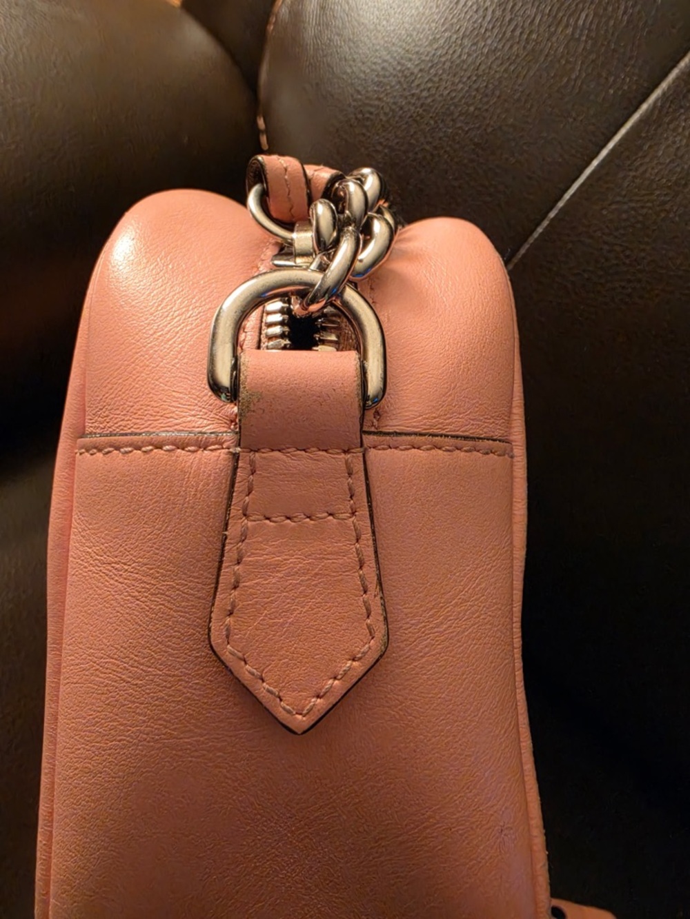 Gucci Pink Chevron Quilted Leather Crossbody with Double G - Picture 14 of 16
